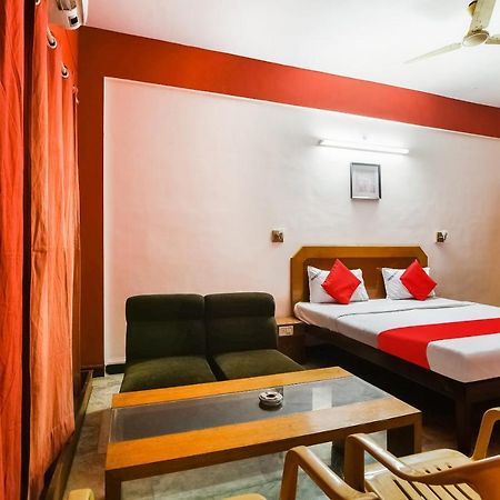 Krishnagiri Oyo 48251 Dsr Grand酒店 外观 照片