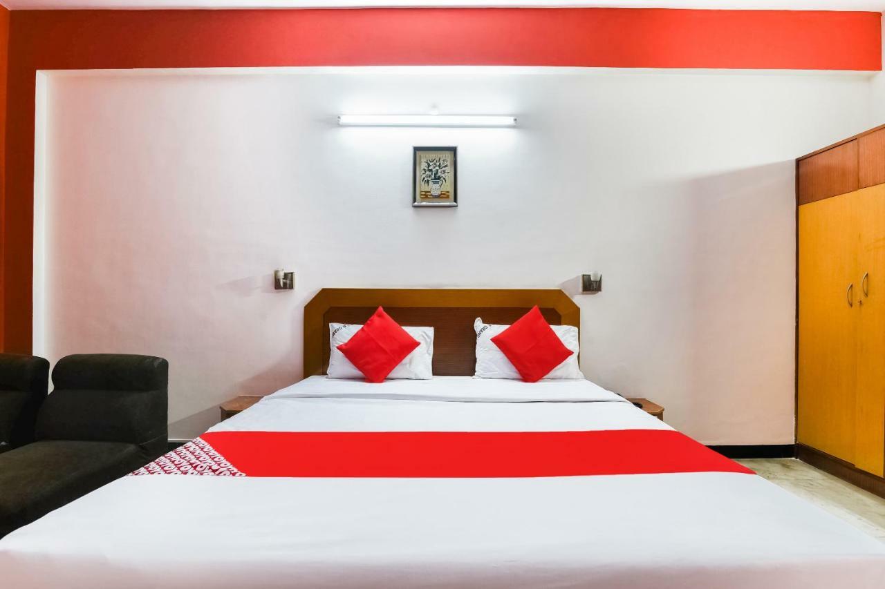 Krishnagiri Oyo 48251 Dsr Grand酒店 外观 照片